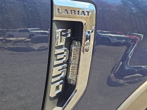 Blue Jeans Metallic 2020 Ford F-350 Lariat