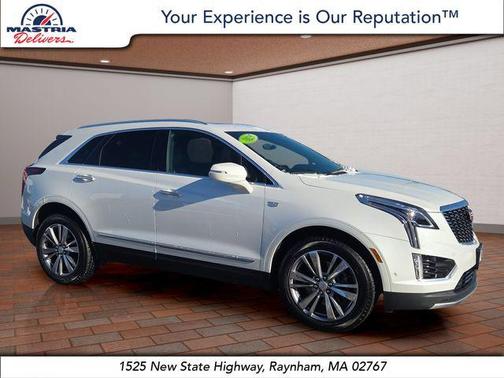 2025 Cadillac XT5 Premium Luxury