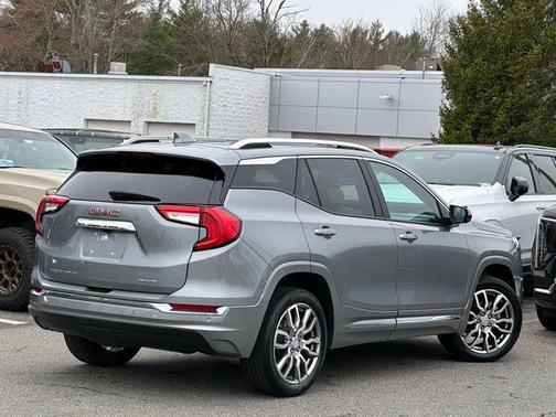 2023 GMC Terrain Denali