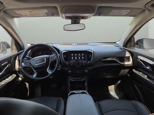 2023 GMC Terrain AWD AT4
