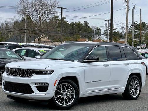 2025 Jeep Grand Cherokee Summit