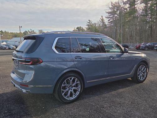 2024 BMW X7 xDrive40i