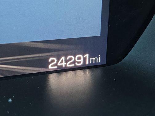 2023 GMC Canyon Denali