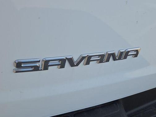 2025 GMC Savana 2500 Work Van