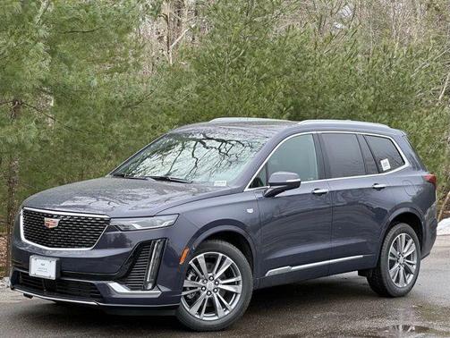 2025 Cadillac XT6 Premium Luxury AWD