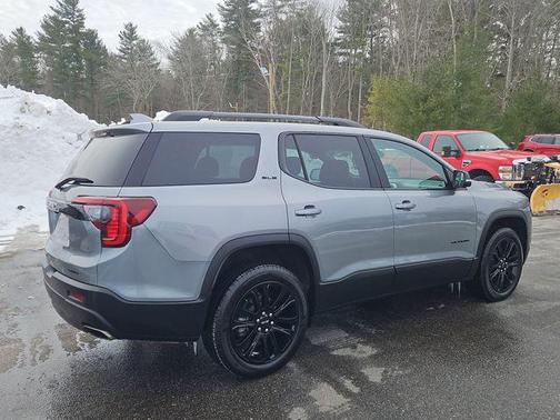 2023 GMC Acadia AWD SLE