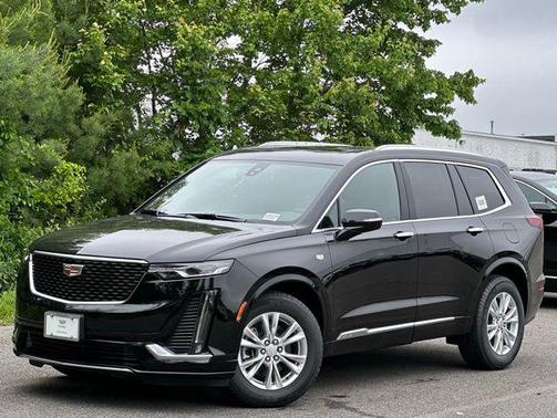 2025 Cadillac XT6 Luxury AWD