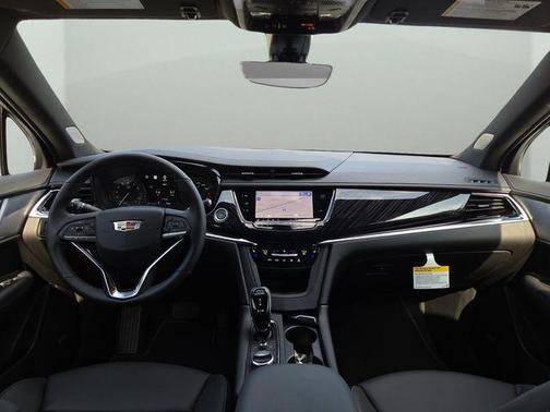 2025 Cadillac XT6 Premium Luxury AWD