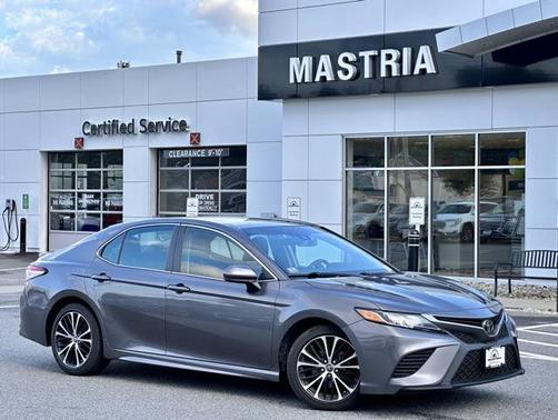 2019 Toyota Camry XLE