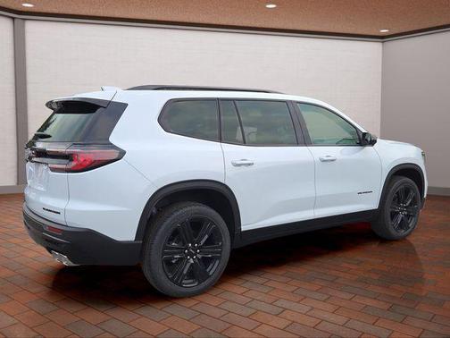 2026 GMC Acadia Elevation AWD