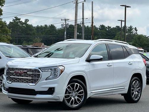 2024 GMC Terrain Denali