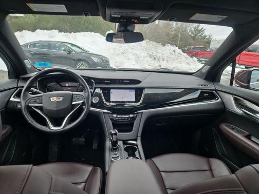 2022 Cadillac XT6 Premium Luxury AWD