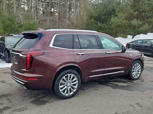 2022 Cadillac XT6 Premium Luxury AWD