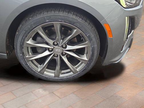 2023 Cadillac CT5 Sport