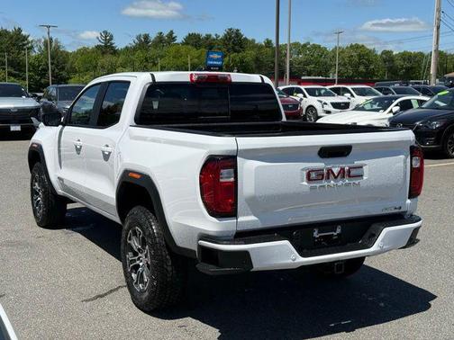 2025 GMC Canyon Base