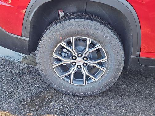 2026 GMC Acadia AT4 AWD