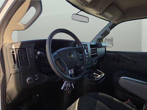 2024 Chevrolet Express 2500 RWD 2500 Regular Wheelbase WT