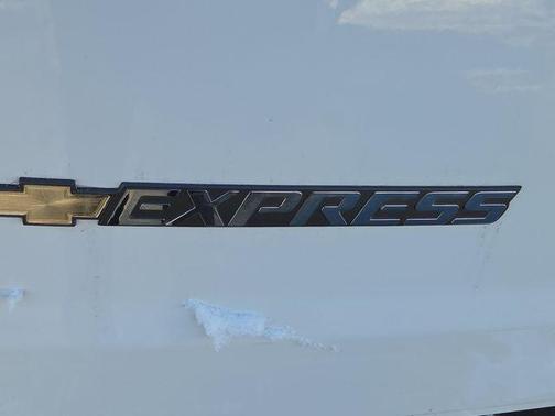 2024 Chevrolet Express 2500 RWD 2500 Regular Wheelbase WT