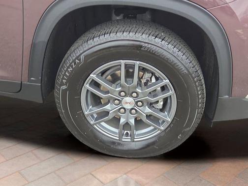 2025 GMC Acadia AWD Elevation