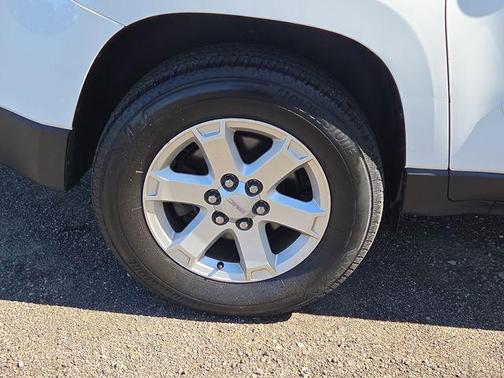 Summit White 2016 GMC Acadia SLE-1