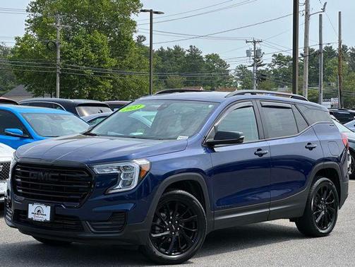 2023 GMC Terrain SLE
