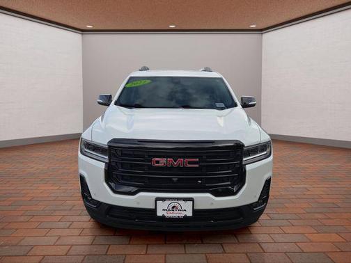2022 GMC Acadia AWD SLT