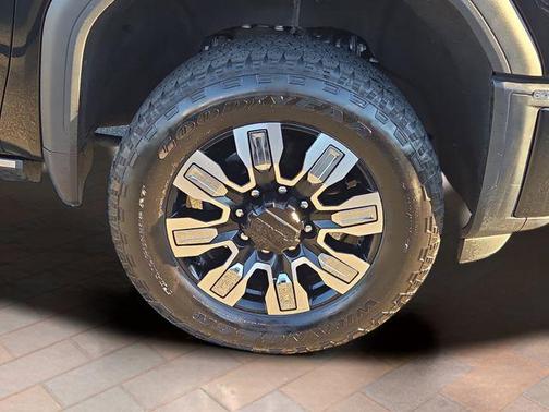 2024 GMC Sierra 2500 Denali