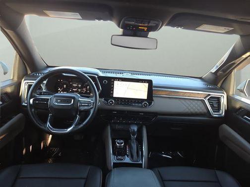 2024 GMC Canyon Denali