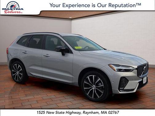 2025 Volvo XC60 B5 Plus