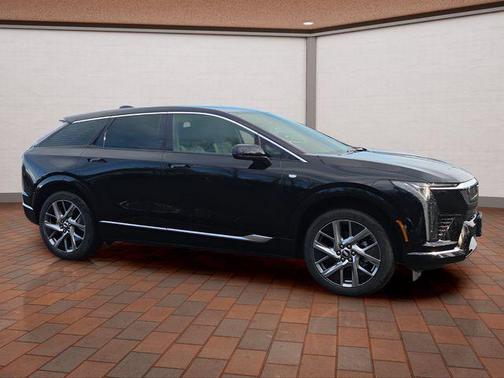 2026 Cadillac OPTIQ Luxury