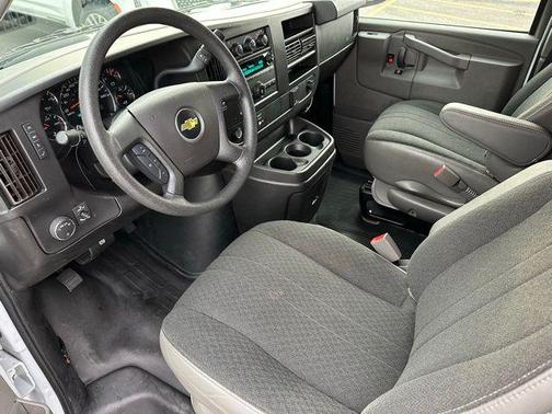 2023 Chevrolet Express 2500 RWD 2500 Regular Wheelbase WT