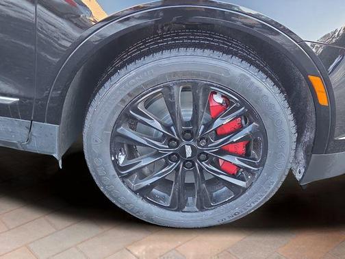 2023 Cadillac XT5 Sport