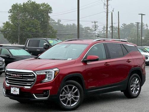 2023 GMC Terrain SLT
