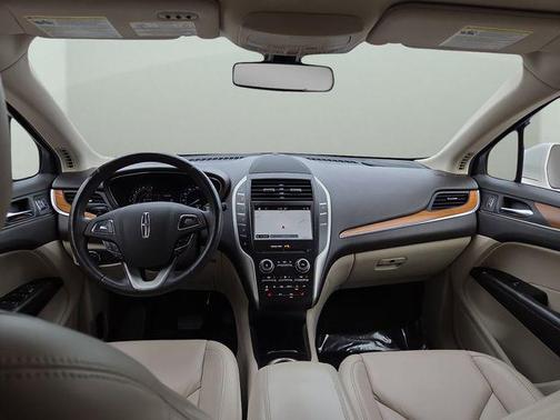 2019 Lincoln MKC Select