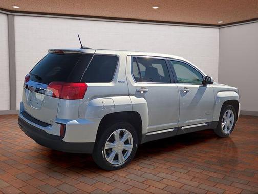 2017 GMC Terrain SLE-1