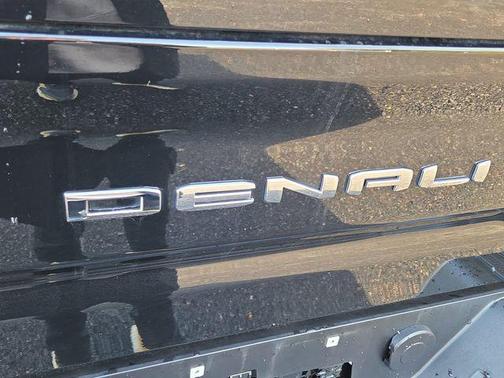 2021 GMC Sierra 2500 Denali