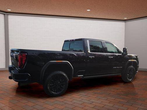 2021 GMC Sierra 2500 Denali