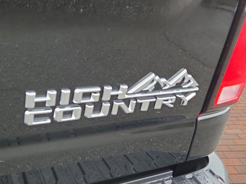 2024 Chevrolet Silverado 2500 High Country