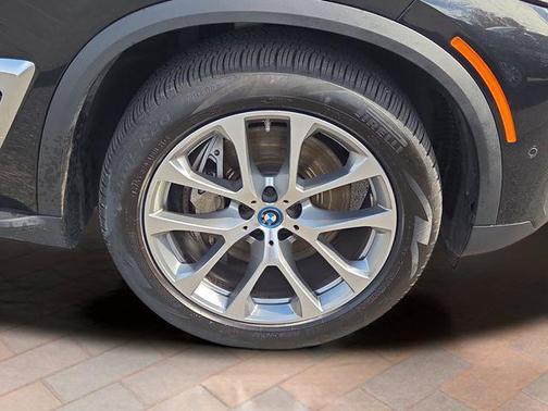 2025 BMW X5 PHEV xDrive50e