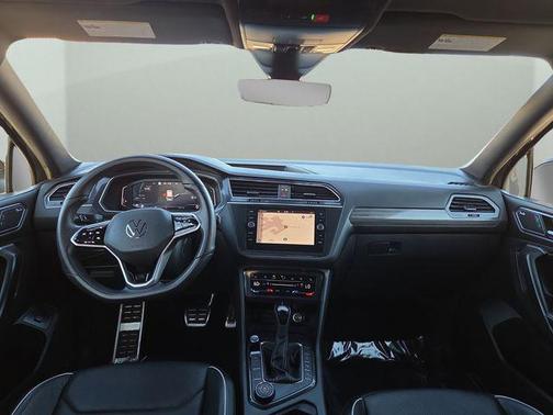 2022 Volkswagen Tiguan 2.0T SEL R-Line 4MOTION