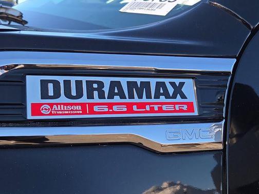 2023 GMC Sierra 2500 Denali