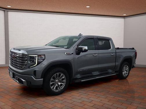 Sterling Metallic 2023 GMC Sierra 1500 Denali