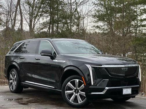 2025 Cadillac Escalade Luxury