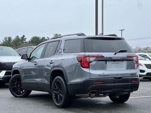 2022 GMC Acadia AWD SLE