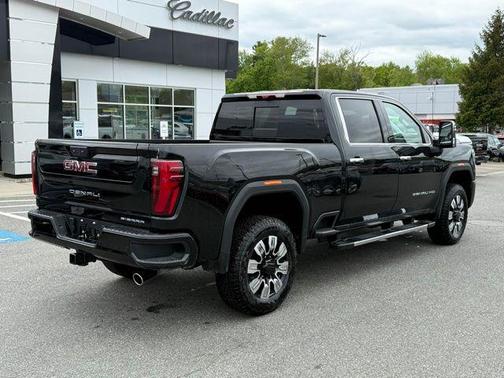 2025 GMC Sierra 2500 Denali