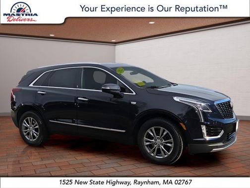 2022 Cadillac XT5 Premium Luxury