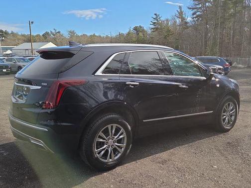 2022 Cadillac XT5 Premium Luxury