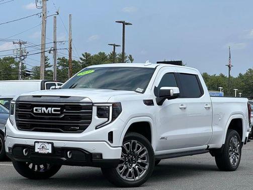 2023 GMC Sierra 1500 AT4