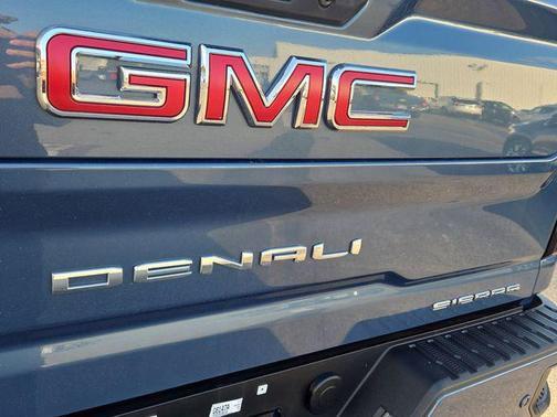 2024 GMC Sierra 2500 Denali
