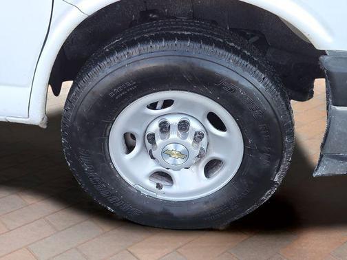 2024 Chevrolet Express 2500 RWD 2500 Regular Wheelbase WT